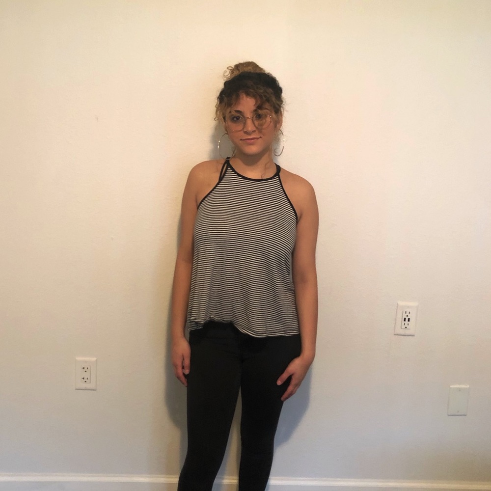 🥳 Hollister XS black and white striped tank top